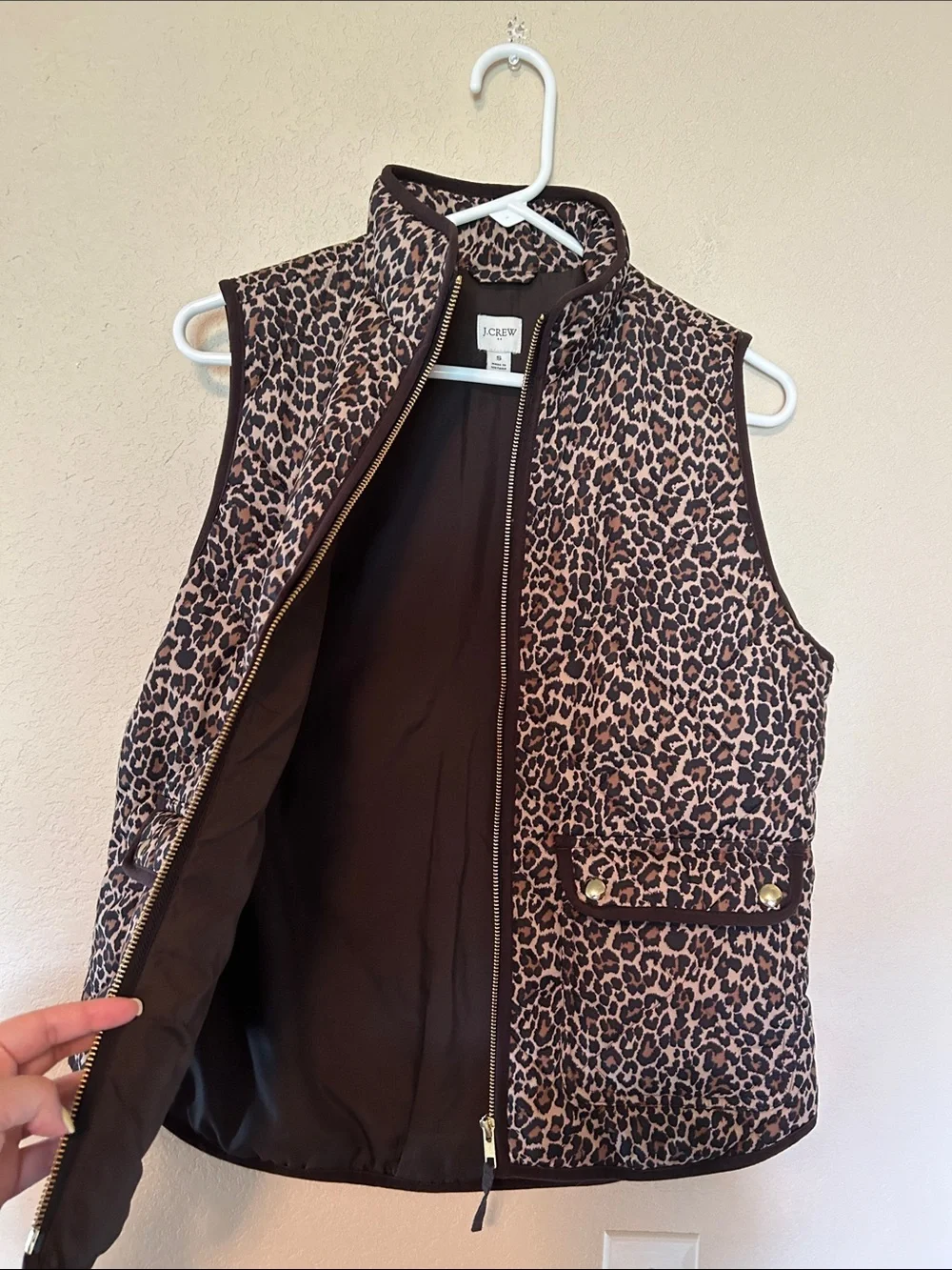 J. Crew Leopard Print Quilted Puffer Vest Small Brown Animal Print Gold Zip